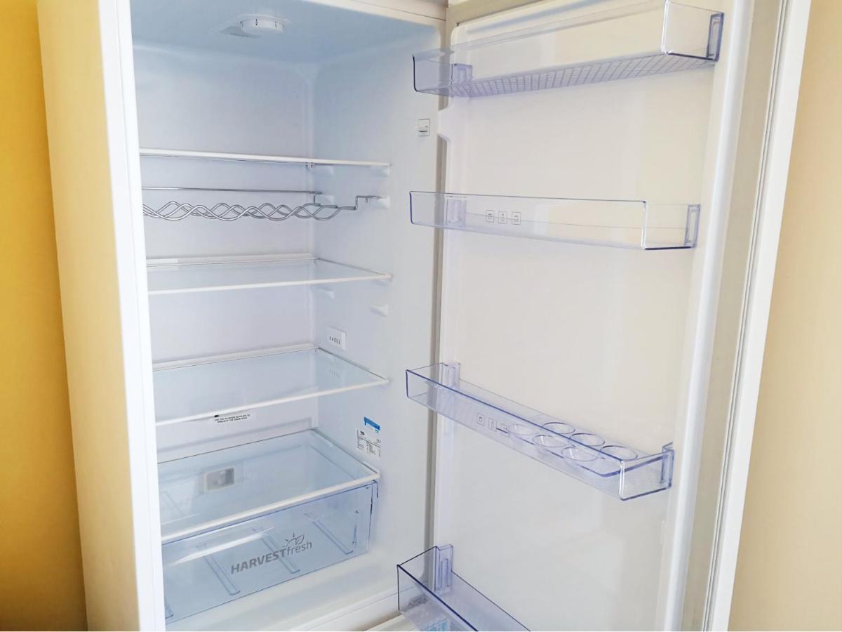 Derwent Street Apartment 2 - Self Contained - 2 Bed Self Catering Apartment Вёкингтон Экстерьер фото